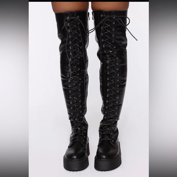 Fashion Nova Double Time Boots- Black 👢 - Picture 7 of 7